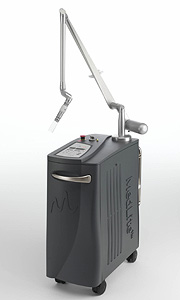 QスウィッチNDヤグレーザー